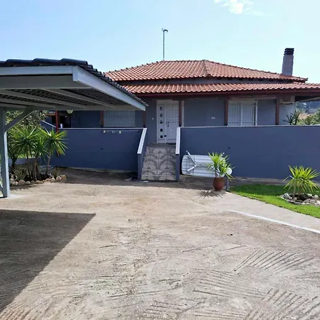 Villa Tanias Seafront Villa-by Rentalspro Services- Halkidiki *