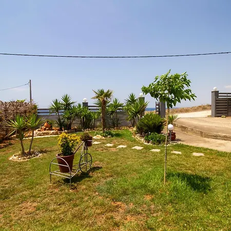 Willa Tanias Seafront Villa-by Rentalspro Services- Halkidiki