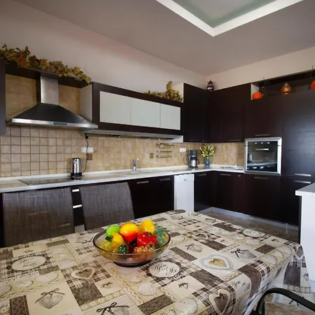 Tanias Seafront Villa-by Rentalspro Services- Halkidiki * 尼坡帝
