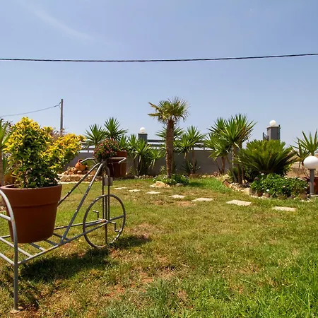 Tanias Seafront Villa-by Rentalspro Services- Halkidiki Villa *