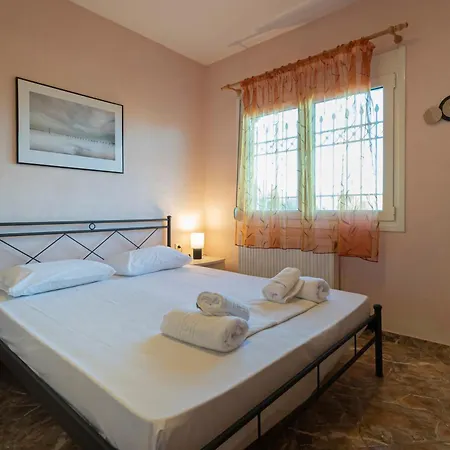 Tanias Seafront Villa-by Rentalspro Services- Halkidiki Nea Poteidaia